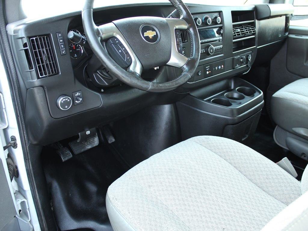 Used 2019 Chevrolet Express 3500 w/ Power Convenience Package image 13
