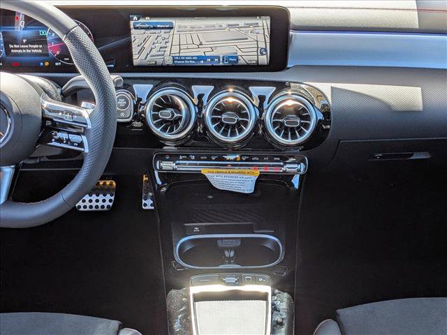Certified 2026 Mercedes-Benz CLA 250 image 11