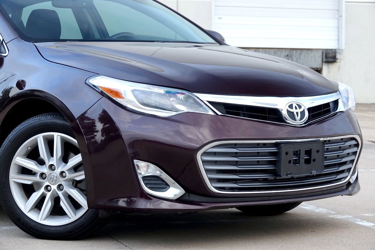 Used 2015 Toyota Avalon XLE Premium FWD image 17