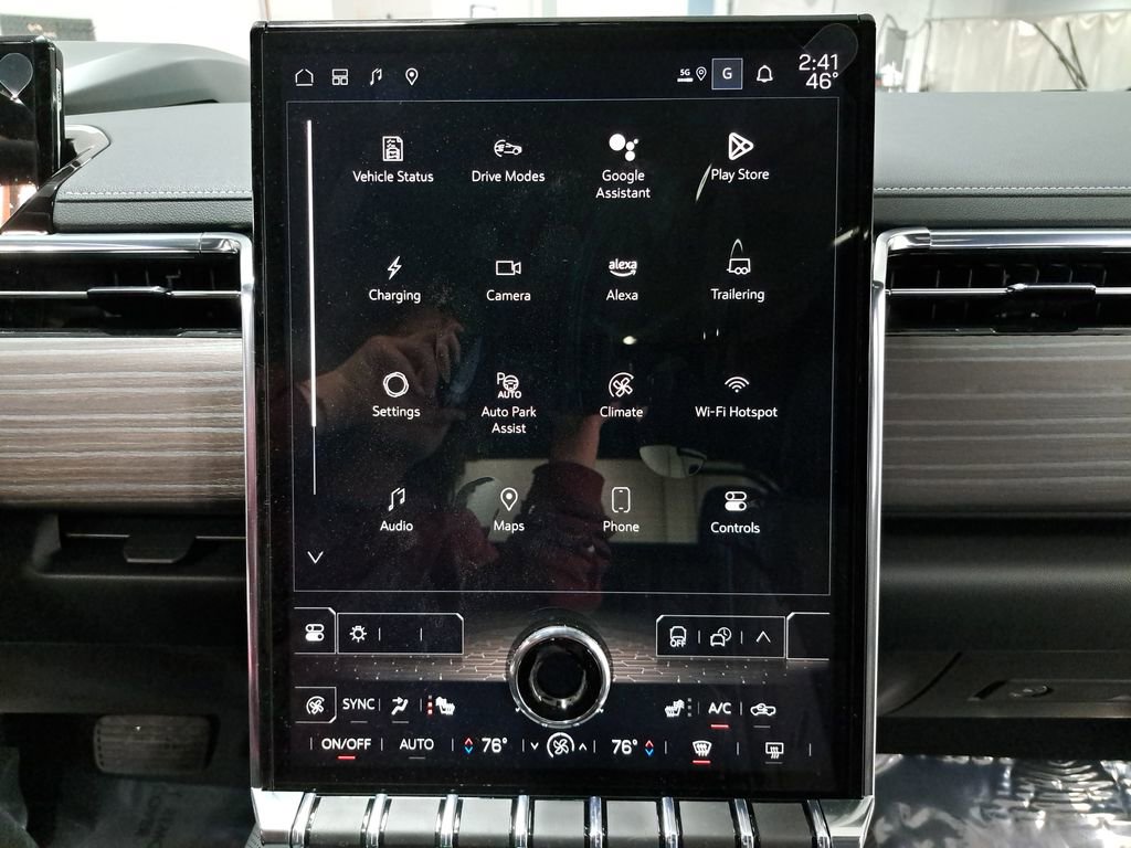 New 2025 GMC Sierra EV Denali image 31