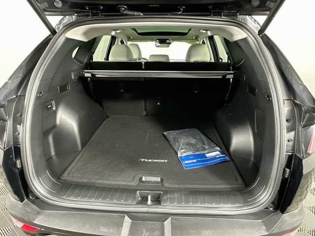 Used 2024 Hyundai Tucson Limited AWD/4WD image 32