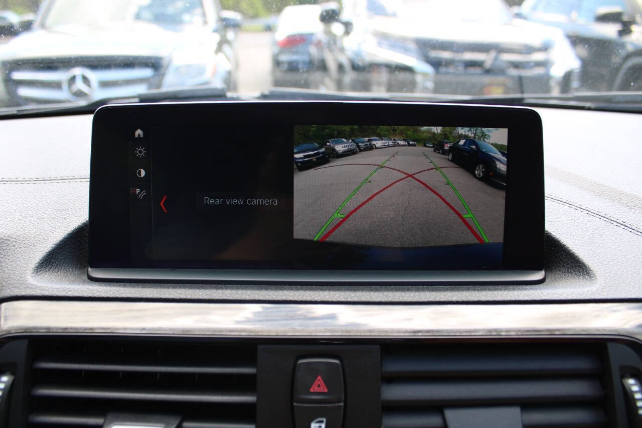 Used 2018 BMW 230i xDrive Convertible AWD/4WD image 34