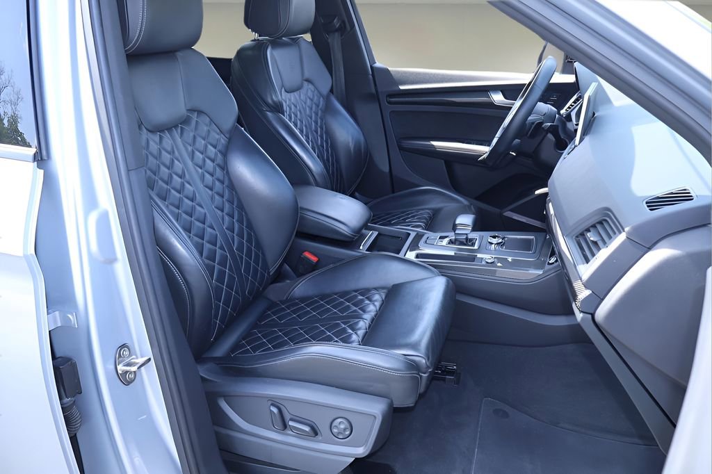 Used 2020 Audi SQ5 Premium Plus image 20