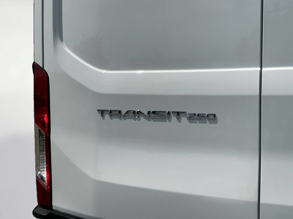 Used 2023 Ford Transit 250 148 High Roof Extended w/ Load Area Protection Package RWD image 19
