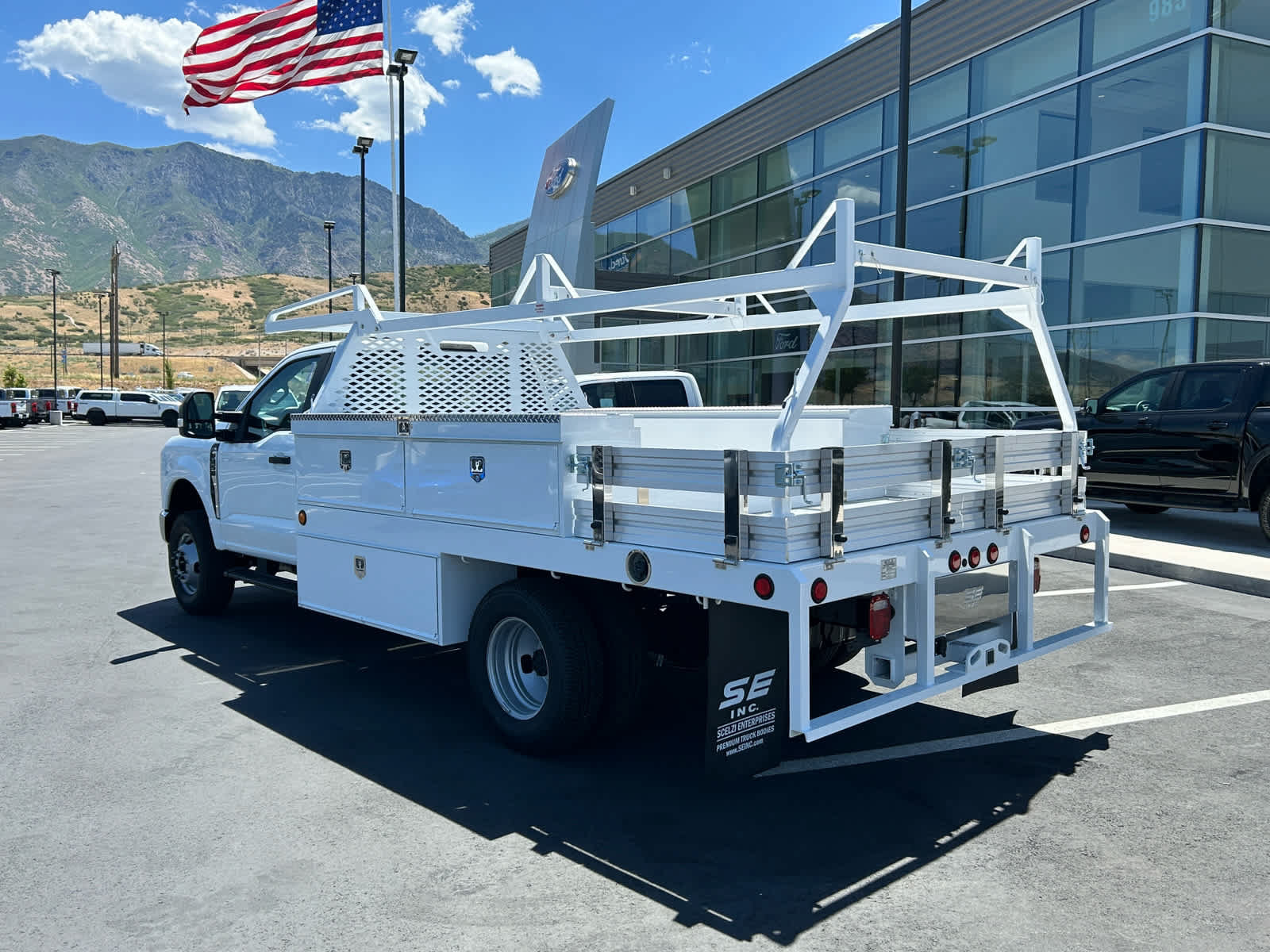 New 2025 Ford F350 XL w/ XL Chrome Package AWD/4WD image 9