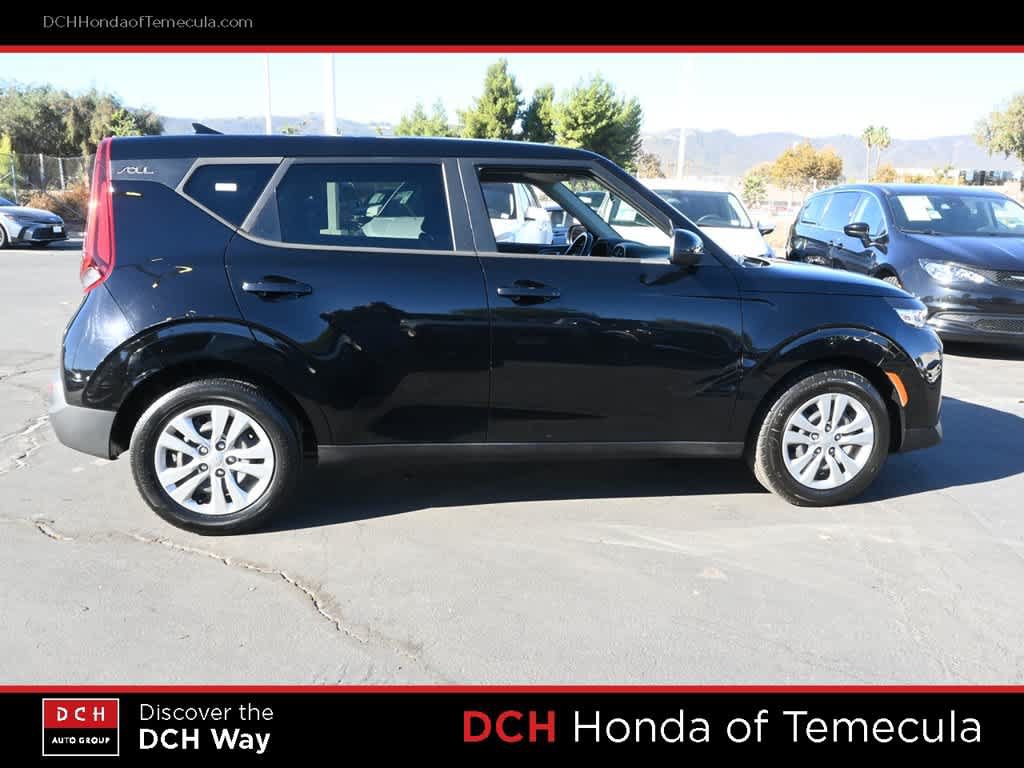 Used 2021 Kia Soul LX FWD image 5