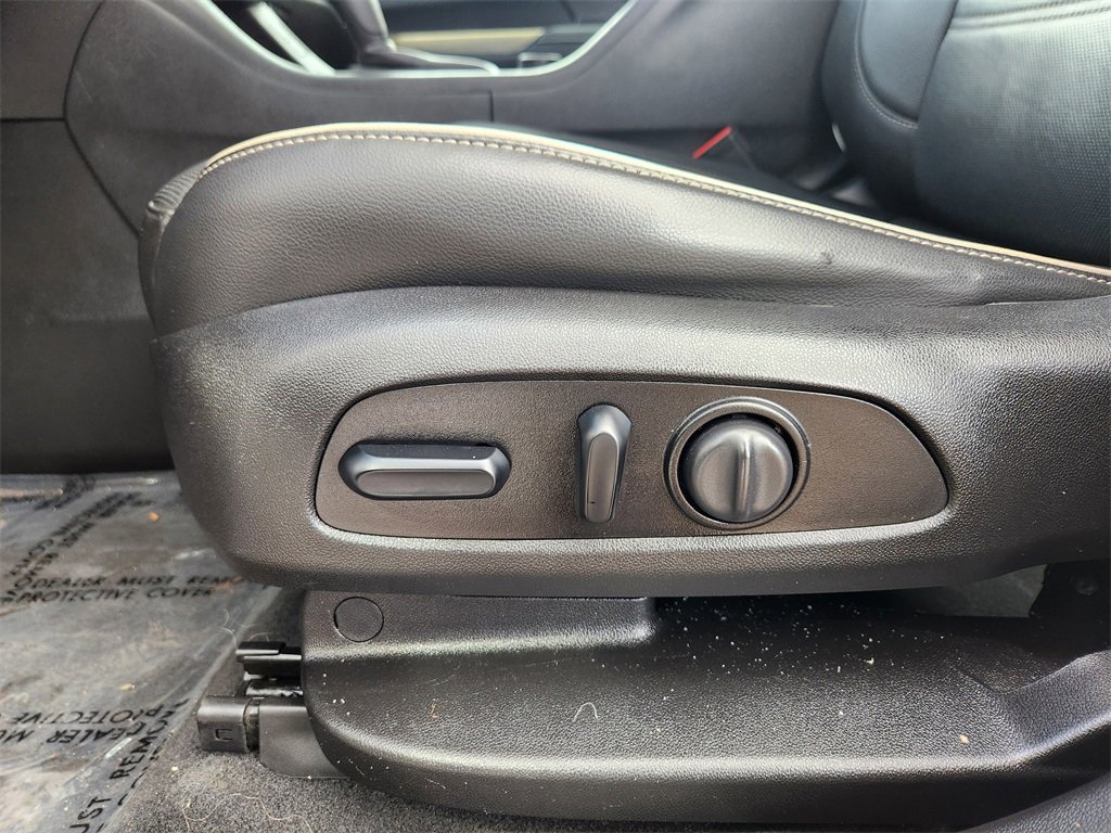 Used 2019 GMC Acadia Denali w/ Technology Package image 8