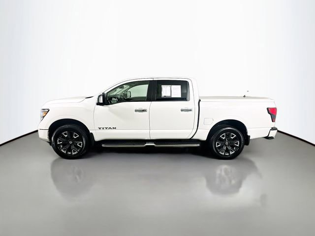 Used 2021 Nissan Titan SL w/ Moonroof Package AWD/4WD image 4