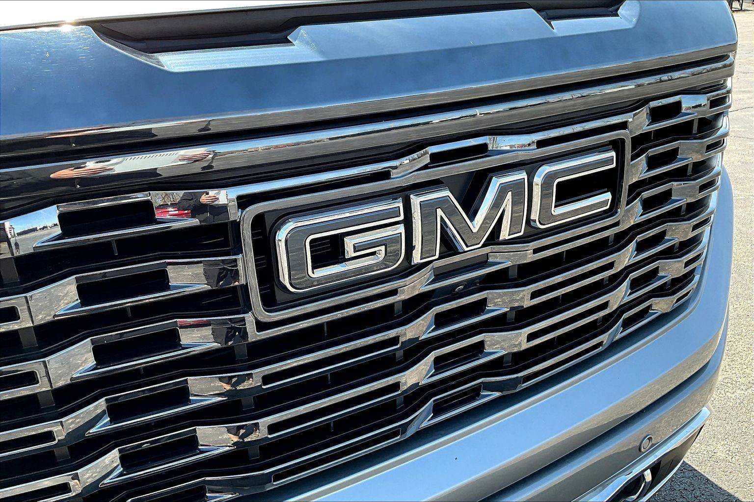 Used 2024 GMC Sierra 1500 Denali Ultimate AWD/4WD image 29