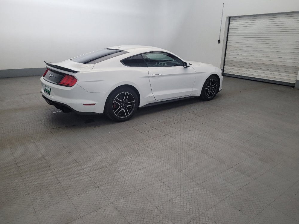 Used 2019 Ford Mustang Premium w/ Equipment Group 201A RWD image 10