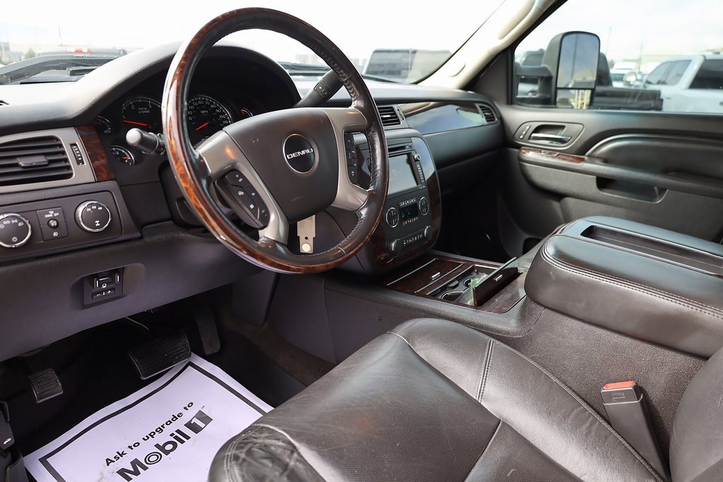 Used 2011 GMC Sierra 3500 Denali image 12