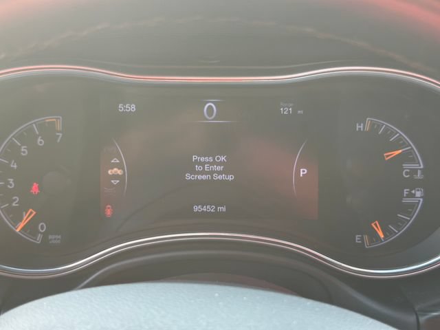 Used 2021 Jeep Grand Cherokee Laredo X AWD/4WD image 42