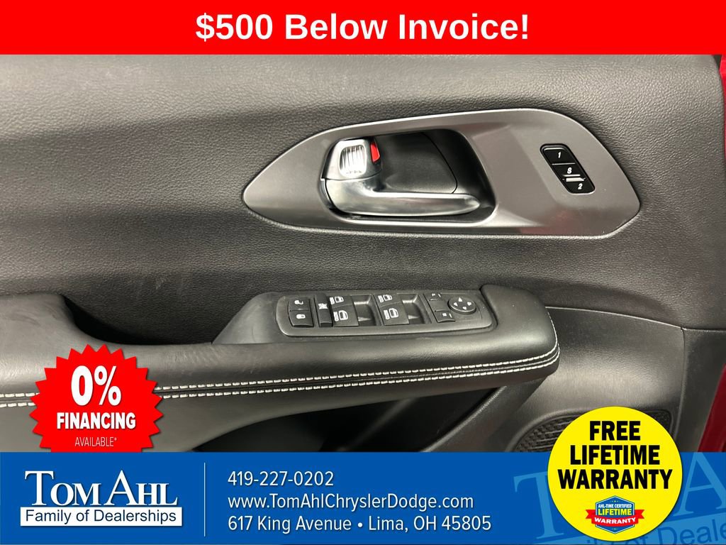 New 2026 Chrysler Pacifica Select image 12