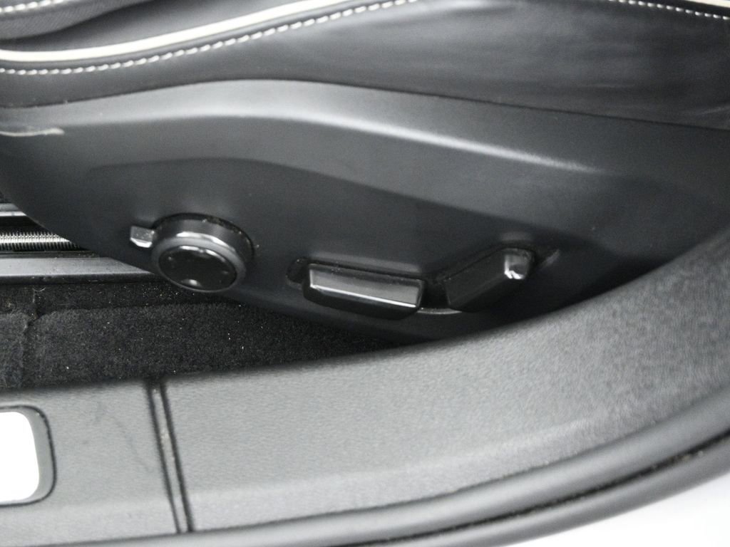 Used 2024 Volvo V60 T8 Polestar w/ Protection Package Premier image 12