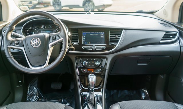 Used 2022 Buick Encore Preferred w/ Safety Package image 15