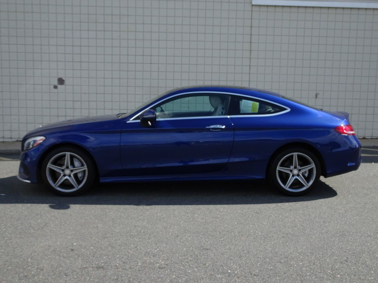 Used 2017 Mercedes-Benz C 300 4MATIC Coupe image 4