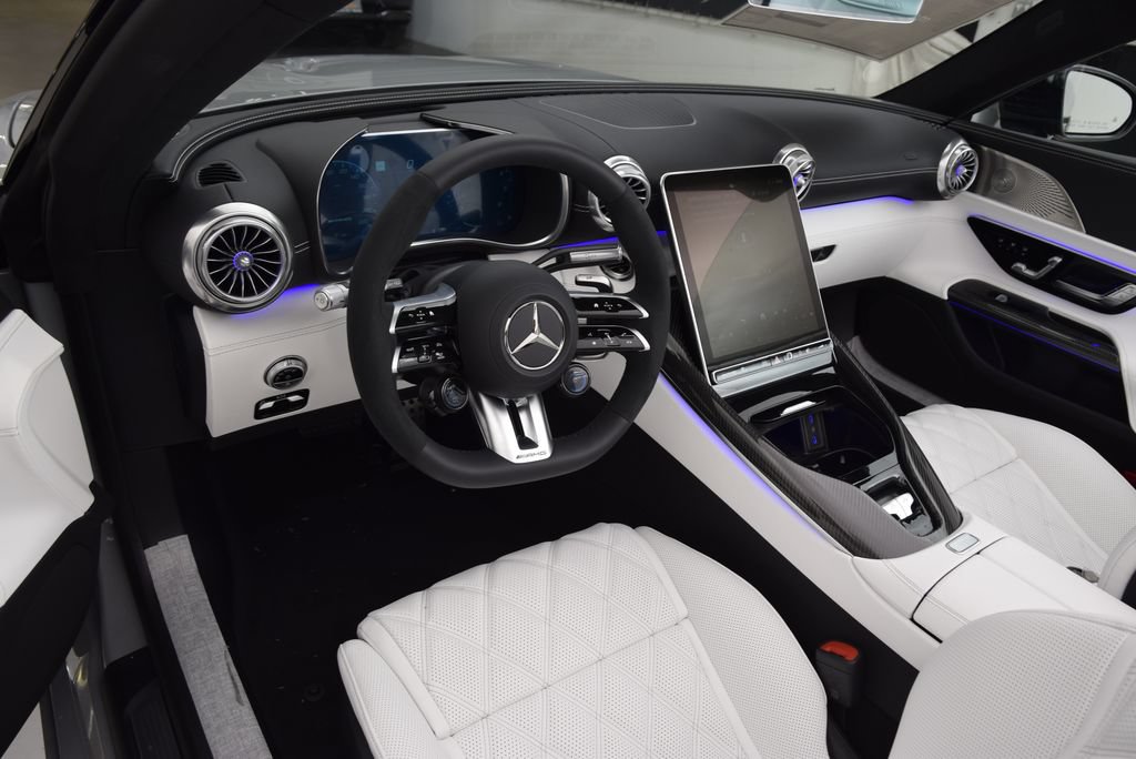 New 2026 Mercedes-Benz SL 63 AMG 4MATIC image 18