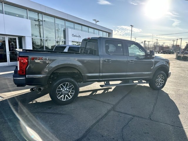 Used 2017 Ford F350 Lariat image 8