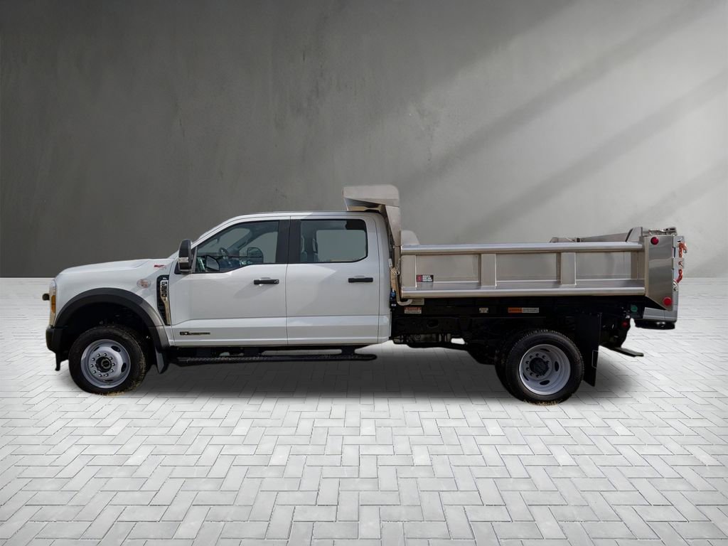 New 2025 Ford F550 XL image 5