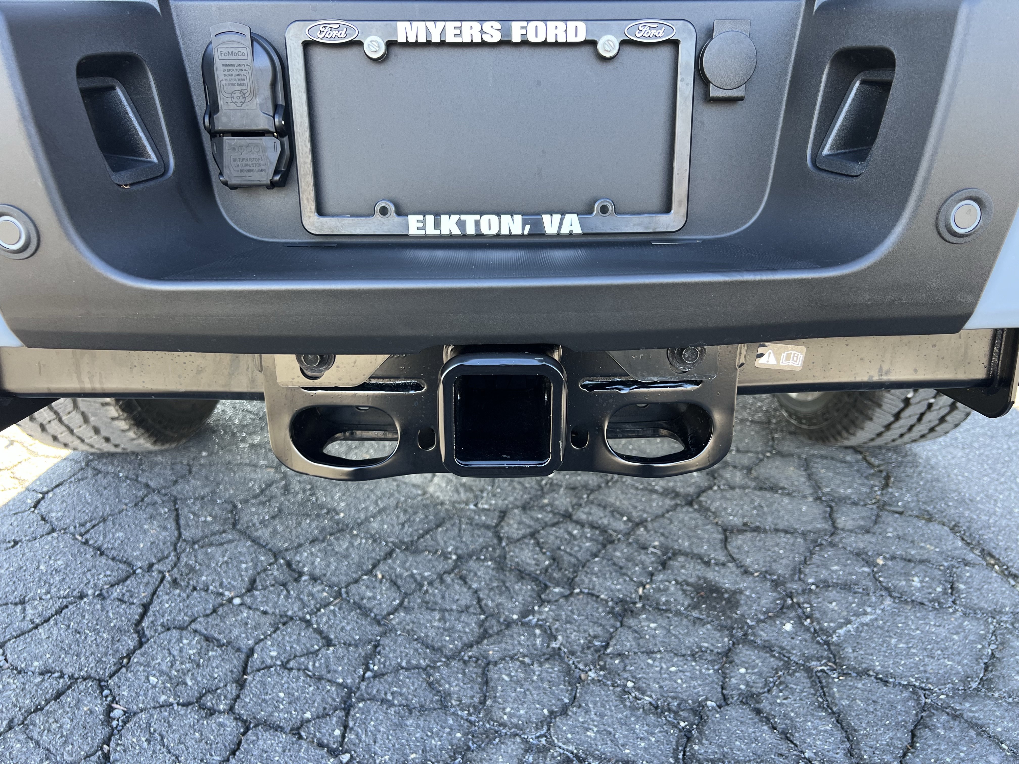 New 2026 Ford F350 Platinum w/ FX4 Off-Road Package AWD/4WD image 12