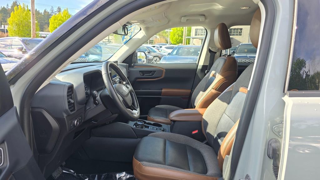 Used 2021 Ford Bronco Sport Outer Banks w/ Outer Banks Package (96D) image 20