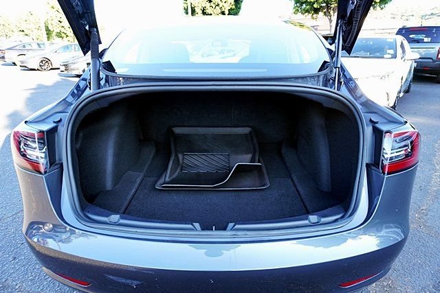 Used 2023 Tesla Model 3 Standard Range RWD image 13