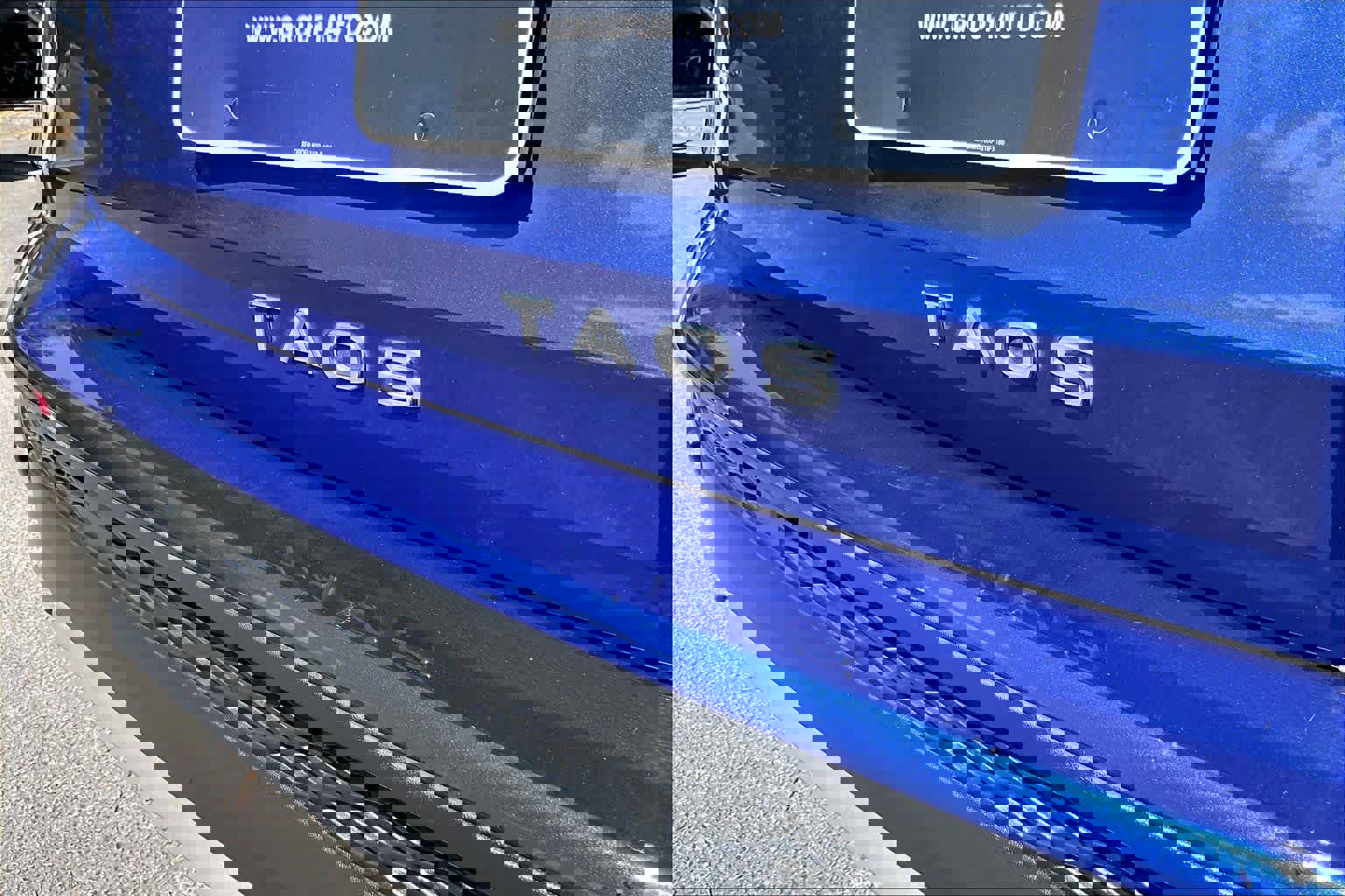 Certified 2023 Volkswagen Taos S w/ Driver Assistance Package image 10