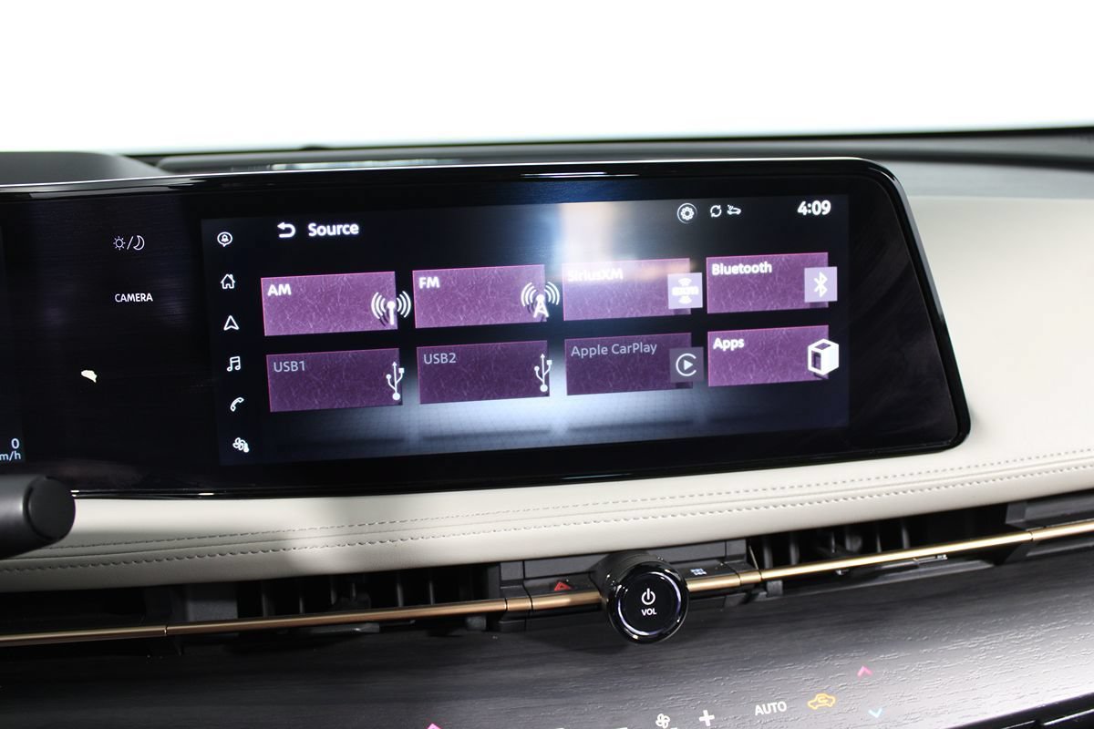 Used 2023 Nissan Ariya AWD image 23