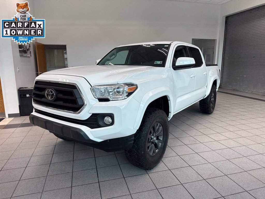 Used 2022 Toyota Tacoma SR5 AWD/4WD image 8