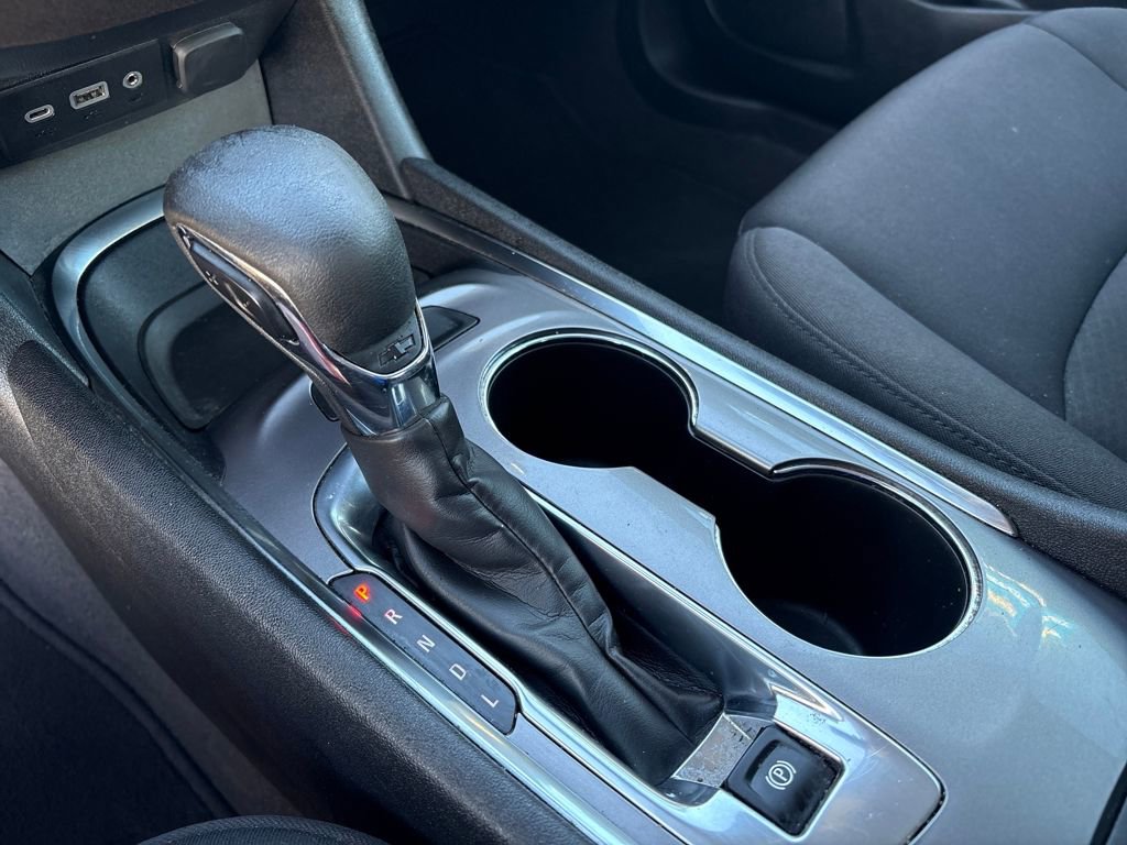 Used 2023 Chevrolet Malibu LT image 30