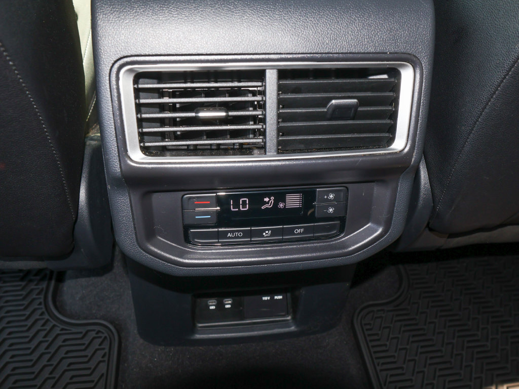 New 2026 Volkswagen Atlas SE AWD/4WD image 18