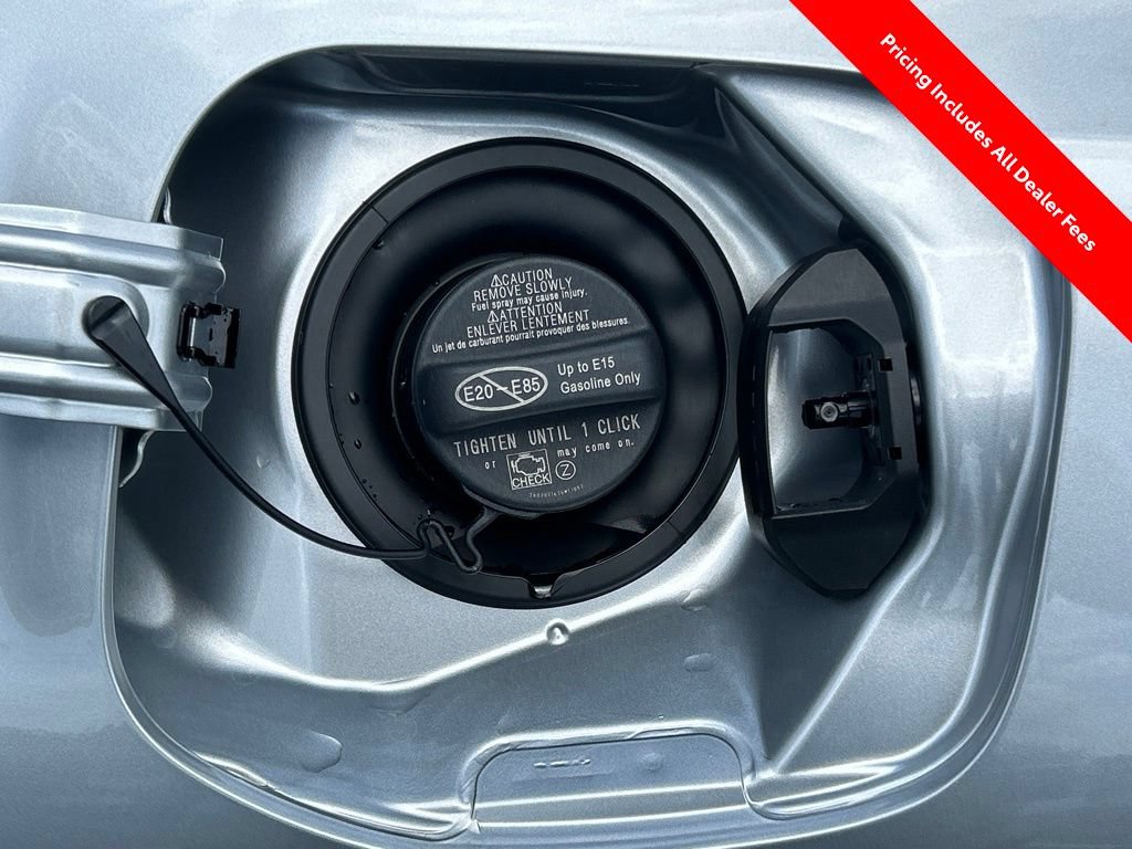 Used 2026 Toyota Prius Plug-In Hybrid FWD image 27