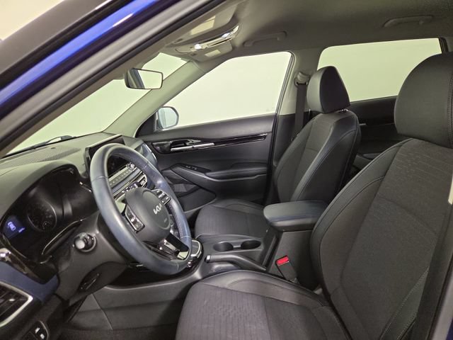 Certified 2023 Kia Seltos S w/ Navigation Package AWD/4WD image 11