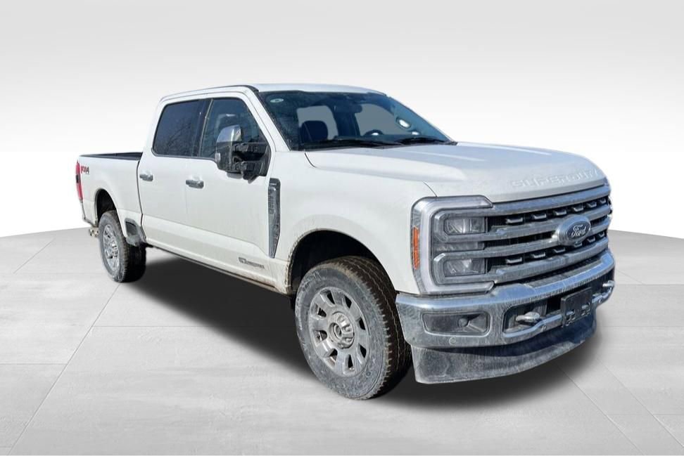 Used 2023 Ford F250 Lariat w/ Lariat Ultimate Package image 3