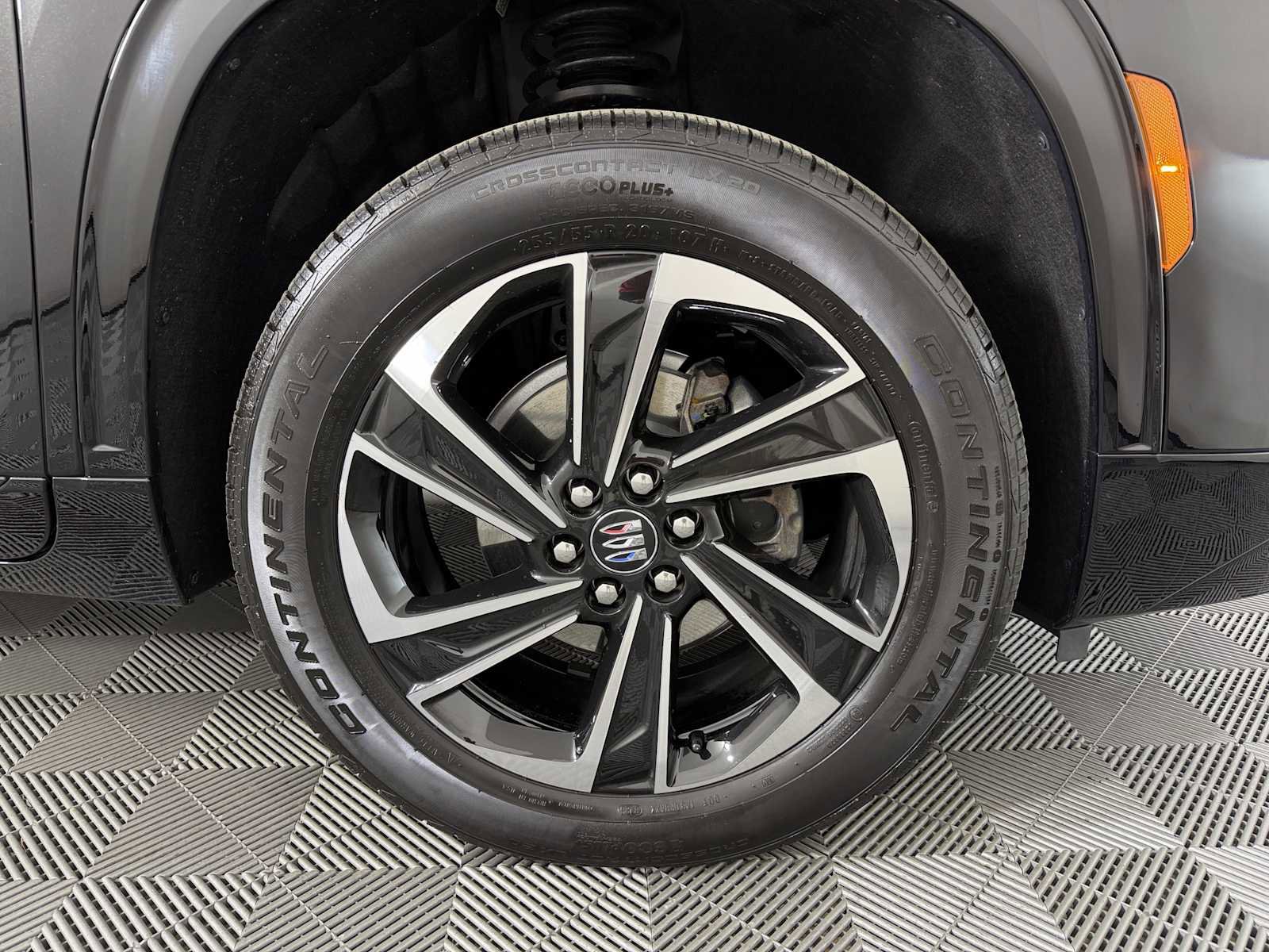 New 2026 Buick Enclave Sport Touring w/ Power Package image 11