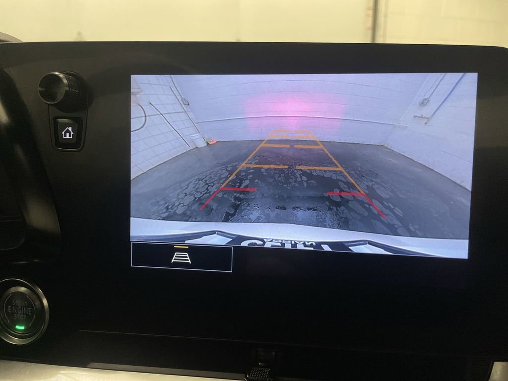 Used 2022 Chevrolet Corvette Stingray Convertible w/ 1LT image 8