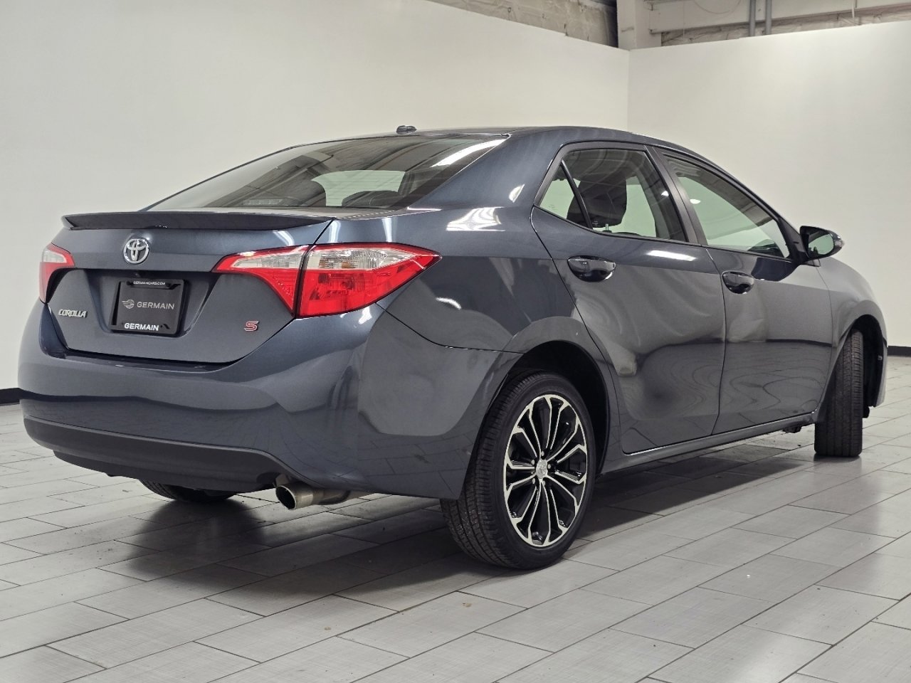 Used 2016 Toyota Corolla S Premium image 16