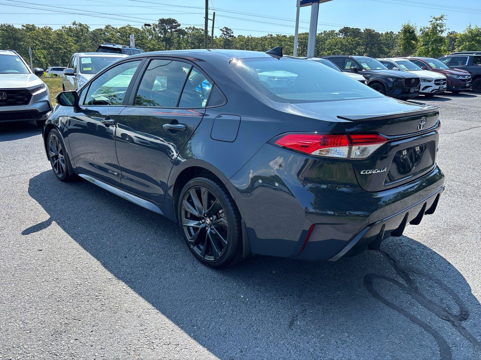 Used 2024 Toyota Corolla SE FWD image 5