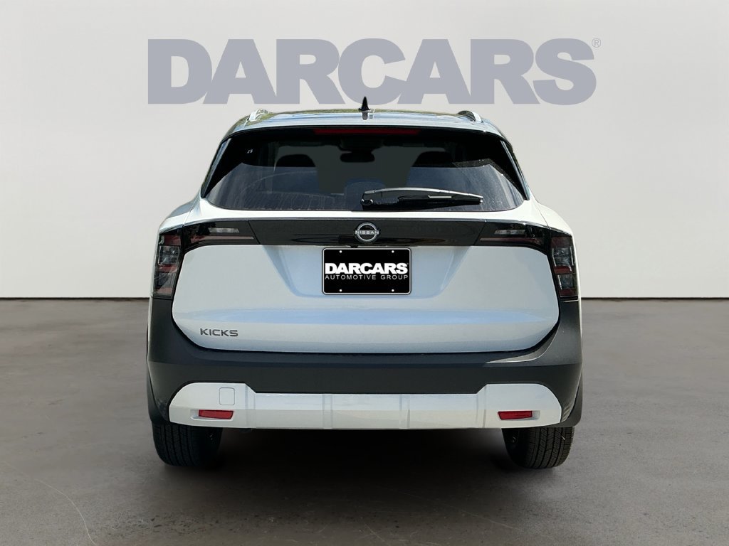 New 2027 Nissan Kicks SV FWD image 6