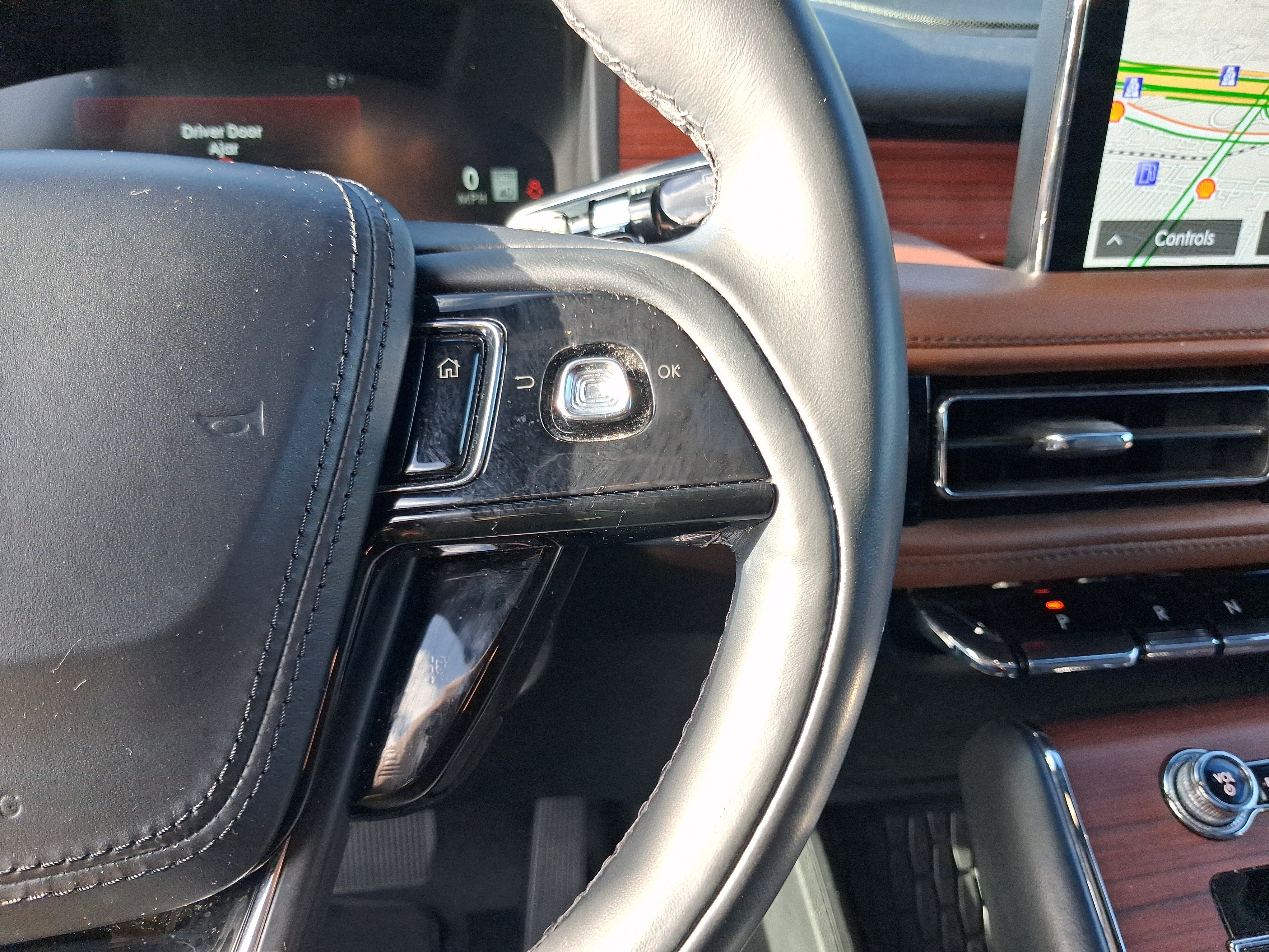Certified 2023 Lincoln Aviator Reserve w/ Jet Package RWD image 19