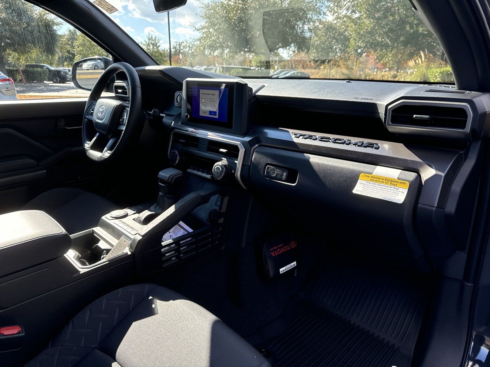 New 2024 Toyota Tacoma SR5 RWD image 33