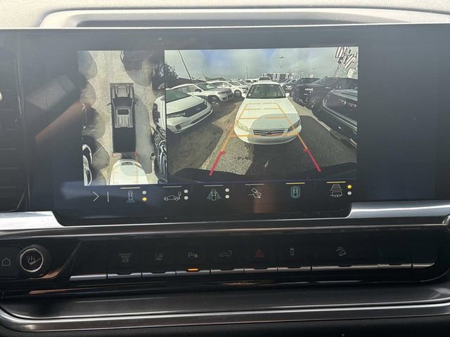 Used 2026 Chevrolet Silverado 2500 High Country w/ Midnight Edition image 32