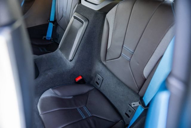 Used 2020 BMW i8 Coupe AWD/4WD image 52