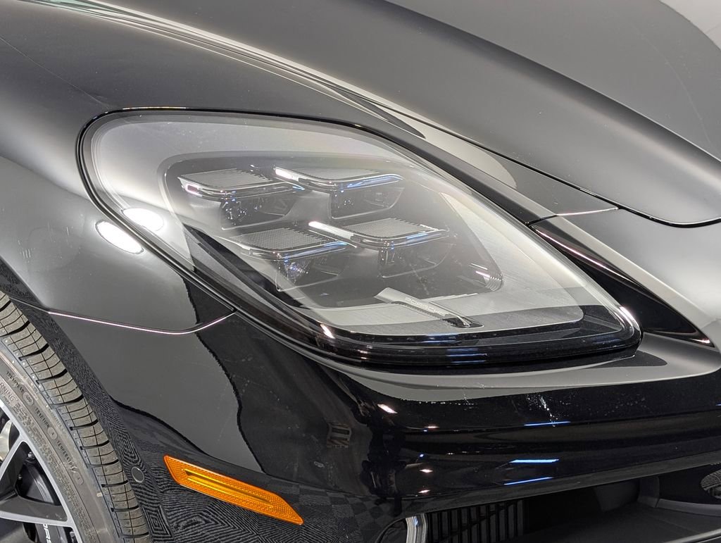 New 2026 Porsche Panamera 4 image 17