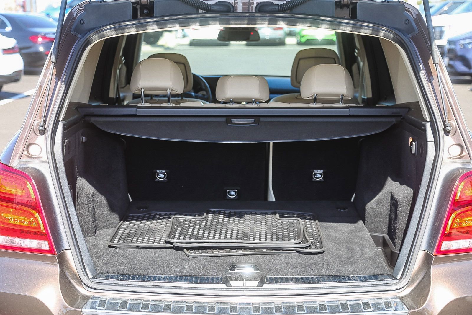 Used 2015 Mercedes-Benz GLK 350 2WD image 27