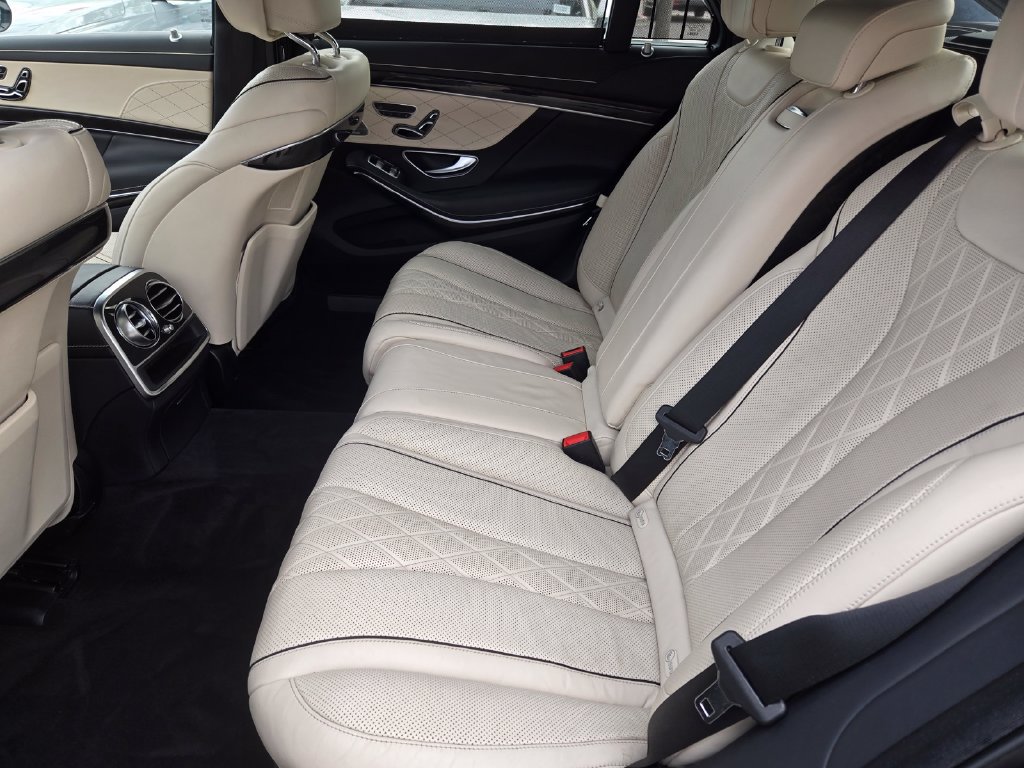 Used 2018 Mercedes-Benz S 560 Sedan image 15