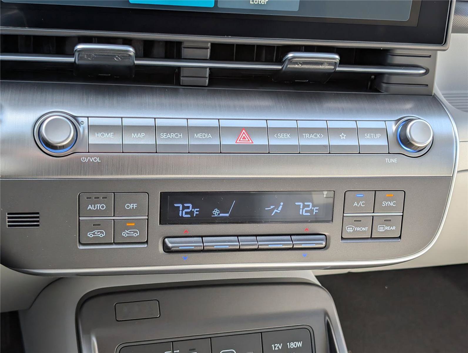 New 2026 Hyundai Kona Limited AWD/4WD image 25