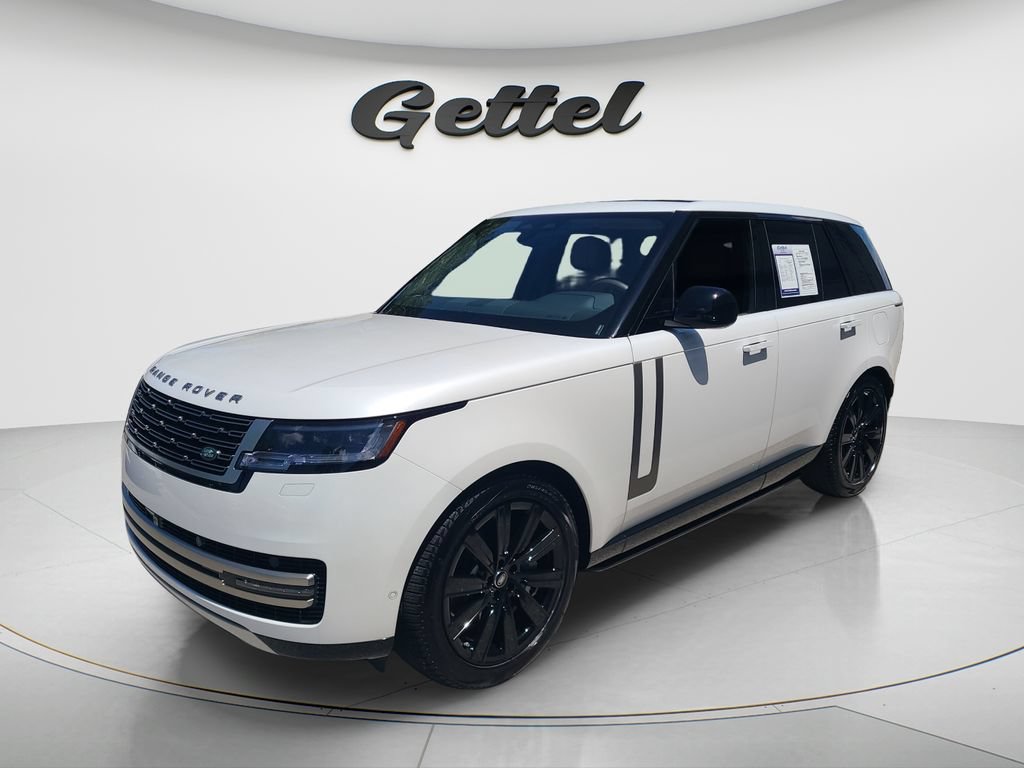 Used 2025 Land Rover Range Rover SE AWD/4WD image 1