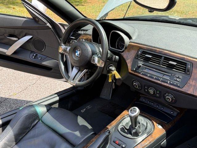 Used 2007 BMW Z4 3.0si RWD image 7
