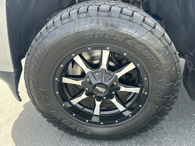 Used 2019 Chevrolet Silverado 2500 LT AWD/4WD image 31